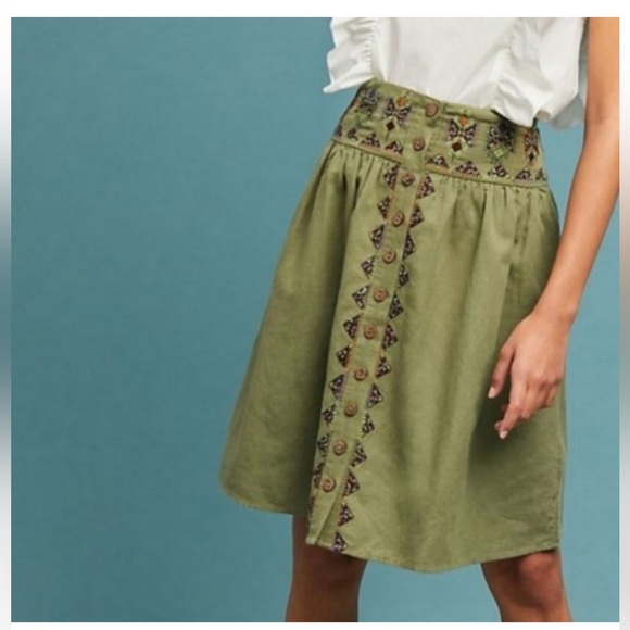 Anthropologie Dresses & Skirts - Maeve 6 Green Linen Blend Embroidered Skirt